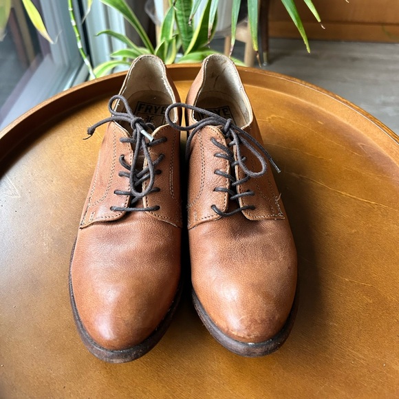 Frye Leather Oxford Shoes - Picture 1 of 5
